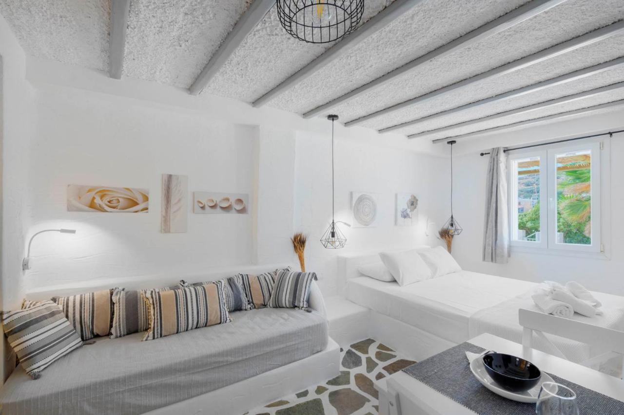 Endless Blue From Syros - Megas Gialos Resort - Suite 1 מראה חיצוני תמונה