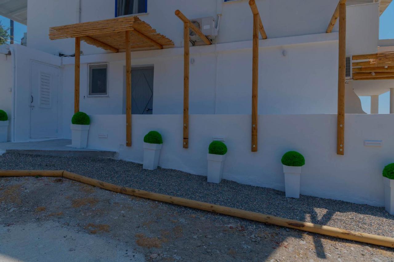 Endless Blue From Syros - Megas Gialos Resort - Suite 1 מראה חיצוני תמונה