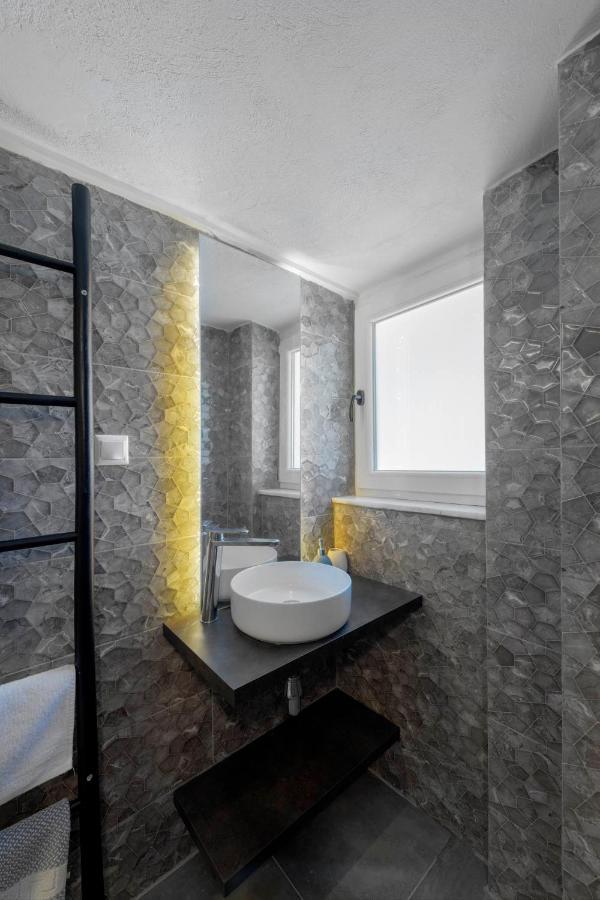 Endless Blue From Syros - Megas Gialos Resort - Suite 1 מראה חיצוני תמונה