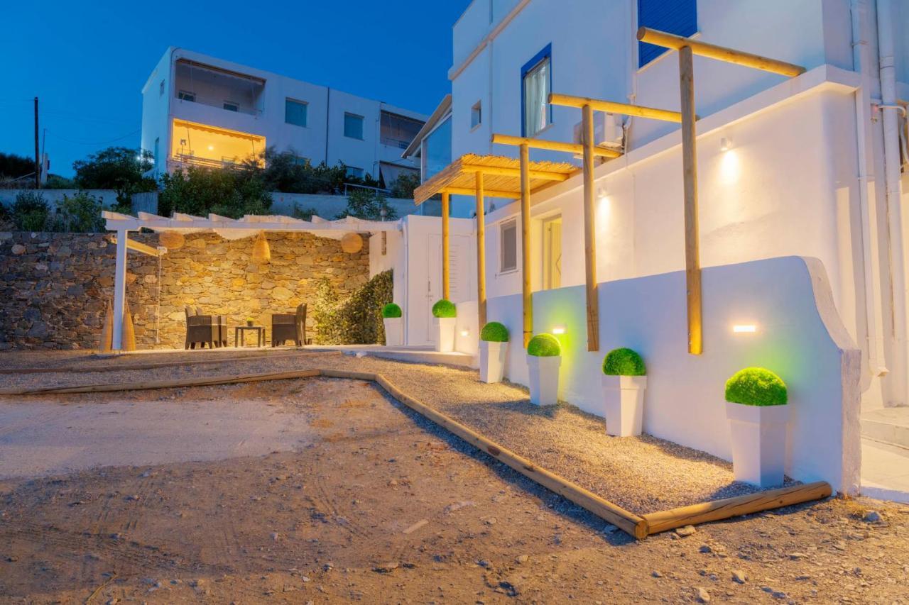 Endless Blue From Syros - Megas Gialos Resort - Suite 1 מראה חיצוני תמונה